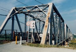城東貨物線赤川鉄橋