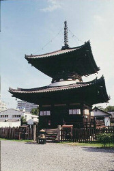 http://www.city.osaka.lg.jp/contents/wdu020/kensetsu/english/rekishi/uekita/picture/small/uk_74s.jpg