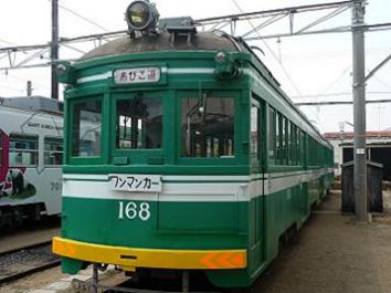 阪堺電気軌道（住吉区清水丘3丁目）の路面電車です