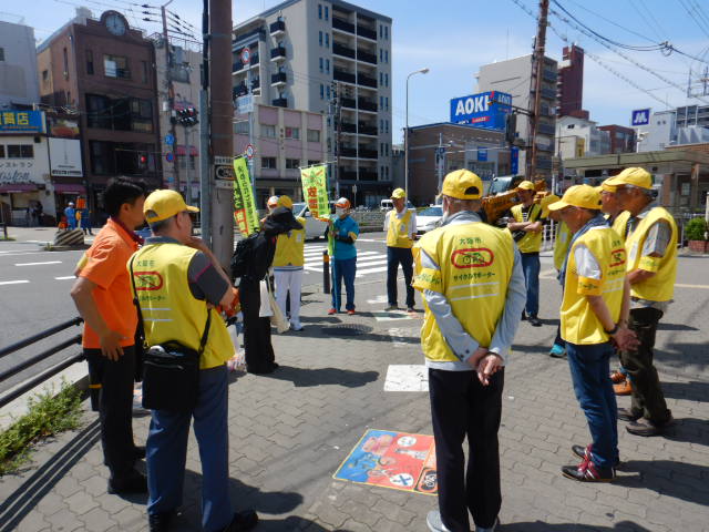 集合場所の昭和町交差点に集まったサイクルサポーターの皆さま