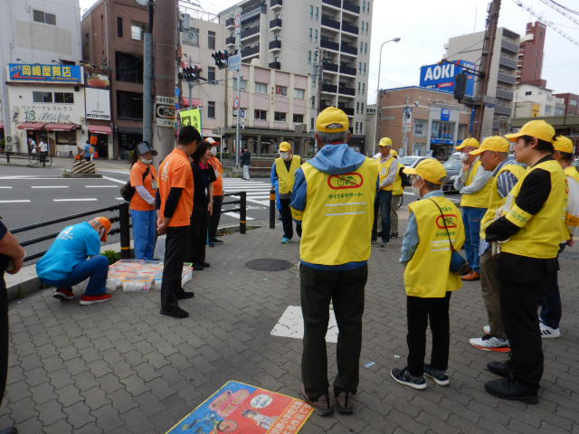 昭和町駅前交差点に集まったサイクルサポーターの皆さま