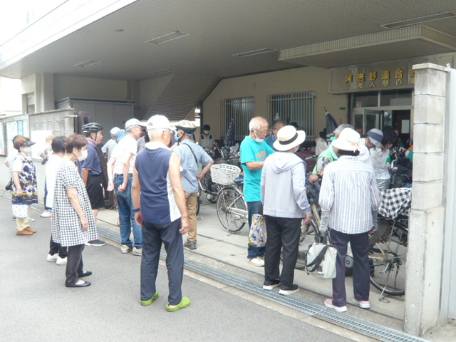 阿倍野連合会館でひったくり防止キャンペーンをおこなう