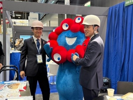 ポリュテック・パリ2024での万博プロモーション活動の様子