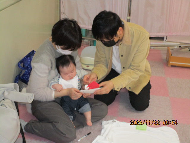 パパも参加の親子の写真