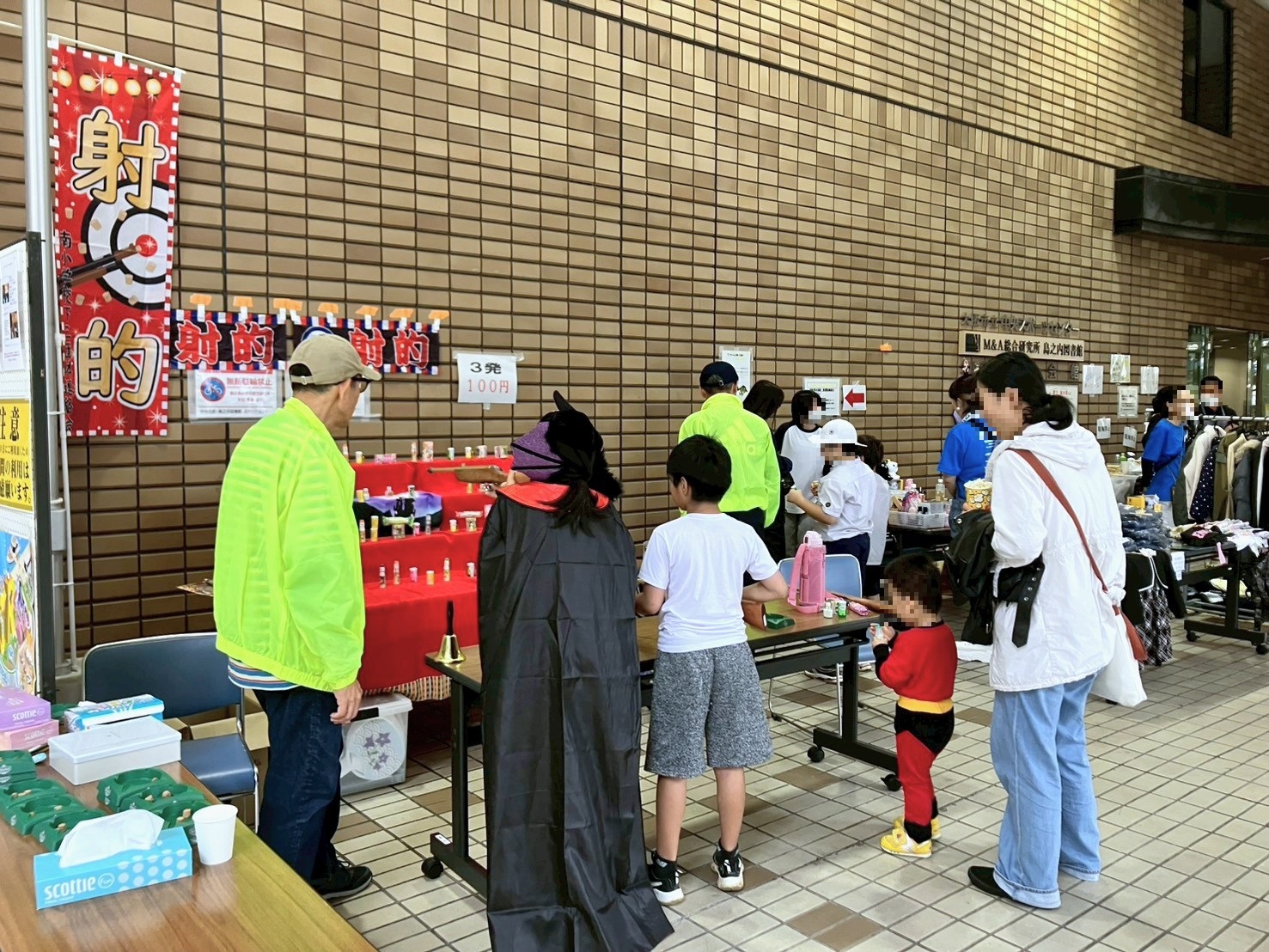 島之内ふれ愛フリーマーケットの様子①