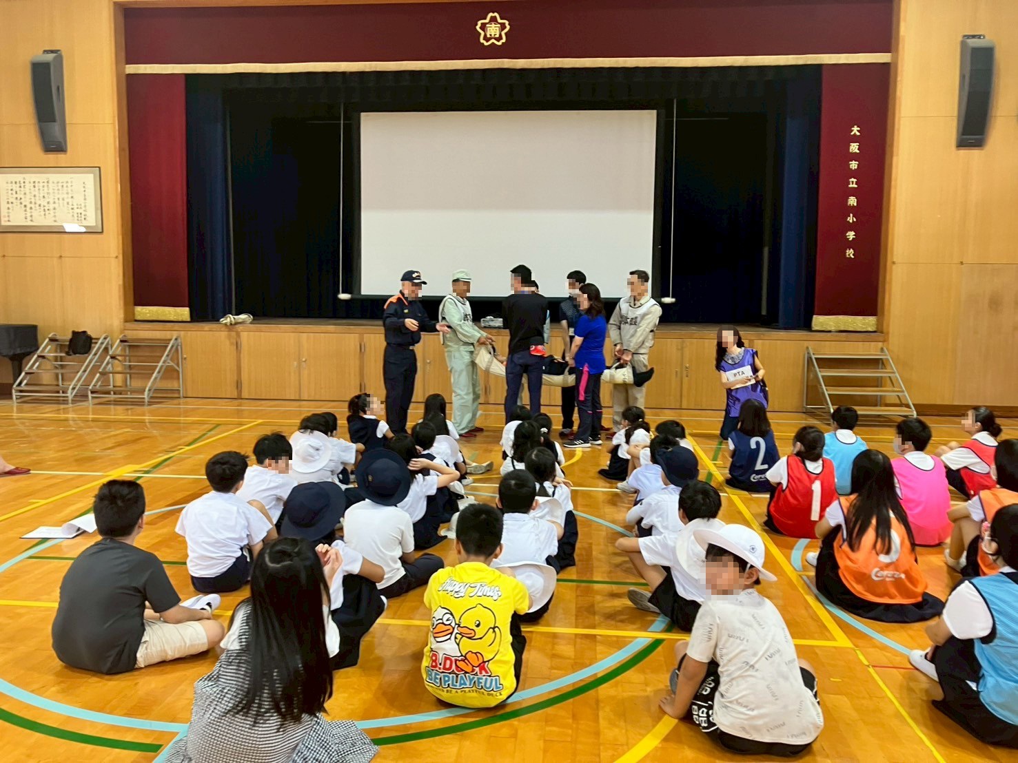 避難所開設訓練の様子①