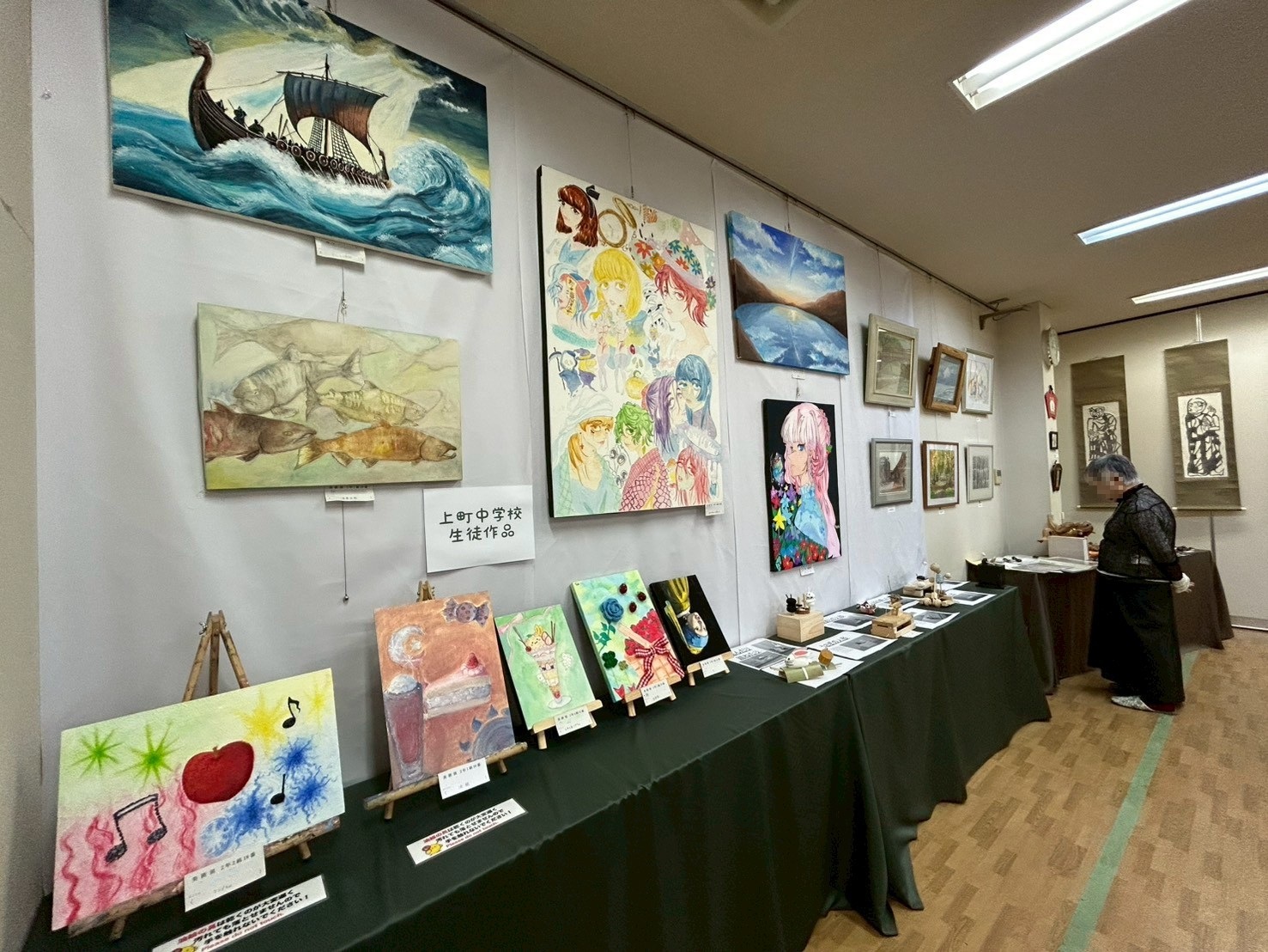  ももだに作品展の様子1