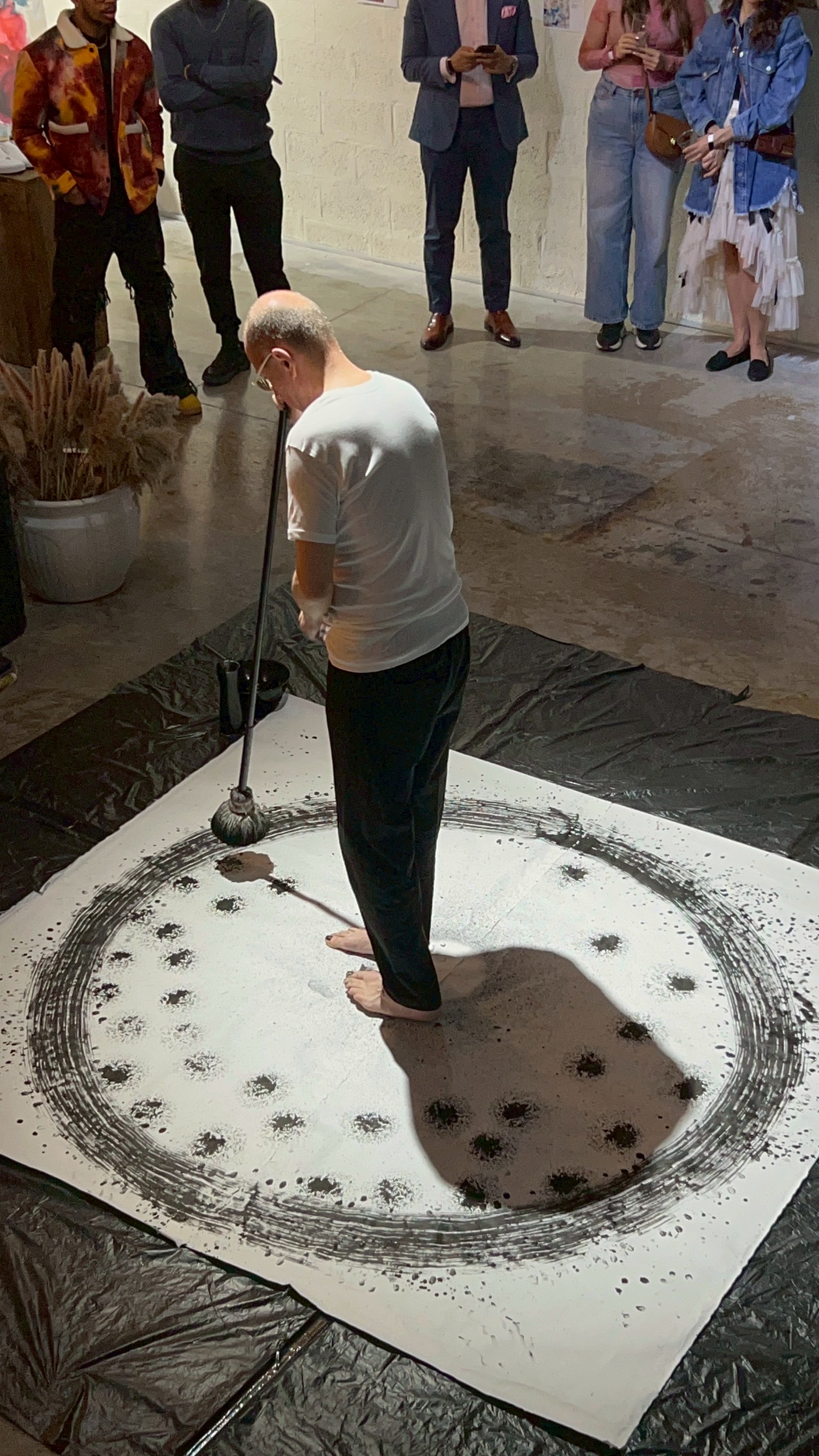 即興アートパフォーマンス