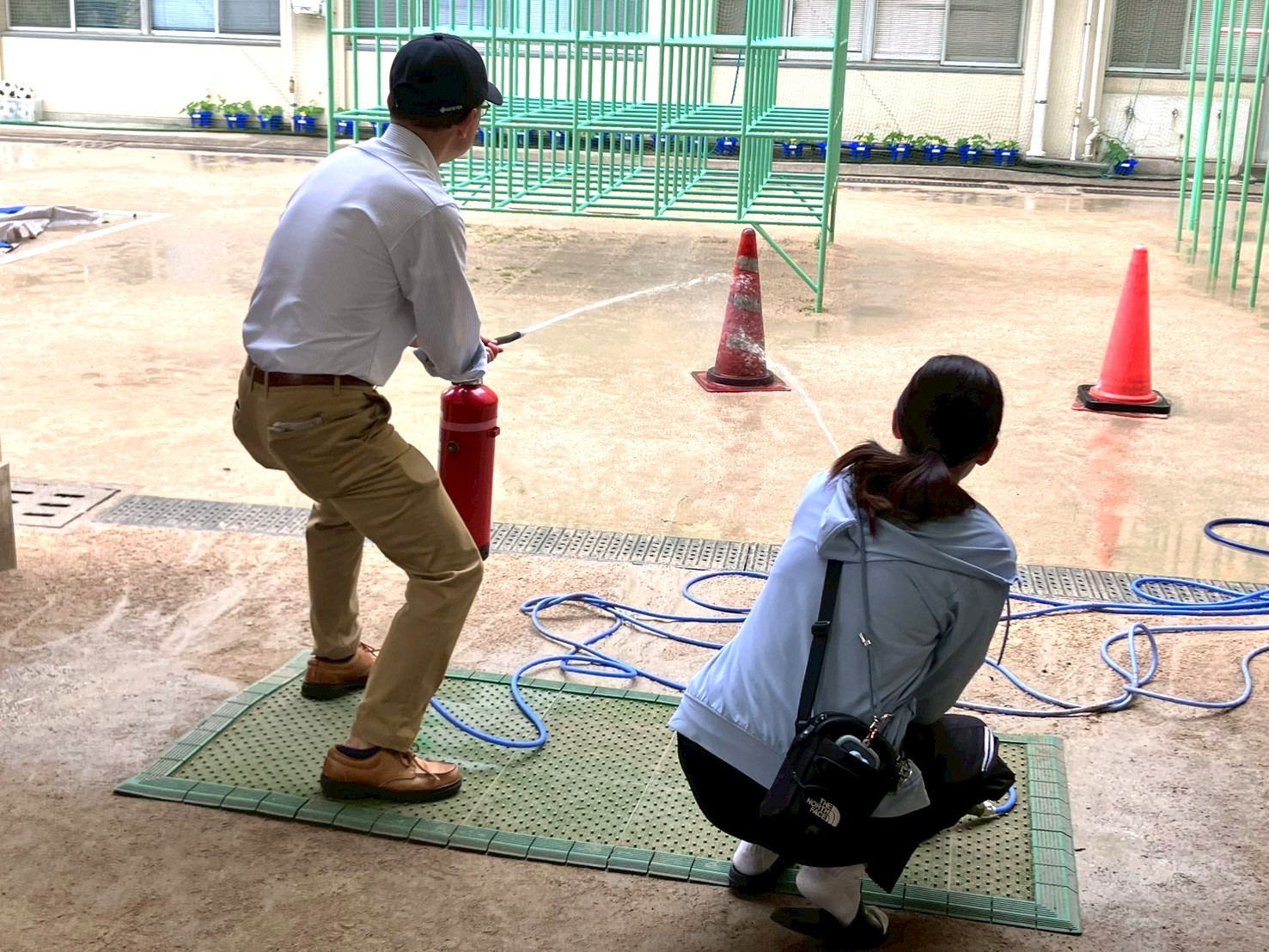 水消火器体験