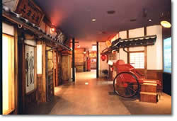 오사카 부립 카미가타 연예 자료관(왓하 카미가타)