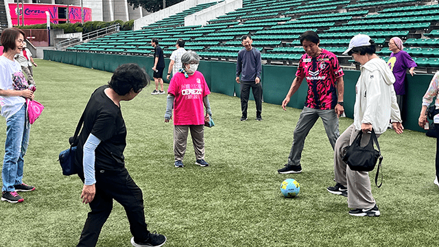 スタジアムを満喫！プロ直伝 サッカー観戦術＆かんたん体操×アスマイル登録サポートDAY 画像 3/5