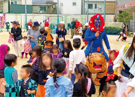 のびっこクラブハ ロウィン秋祭りの様子