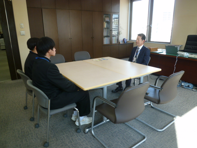 区長との挨拶の様子