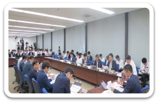 協議会の開催風景（第7回）2枚目