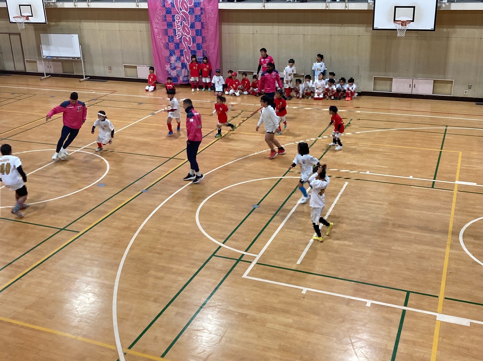 サッカースクールの様子3枚目