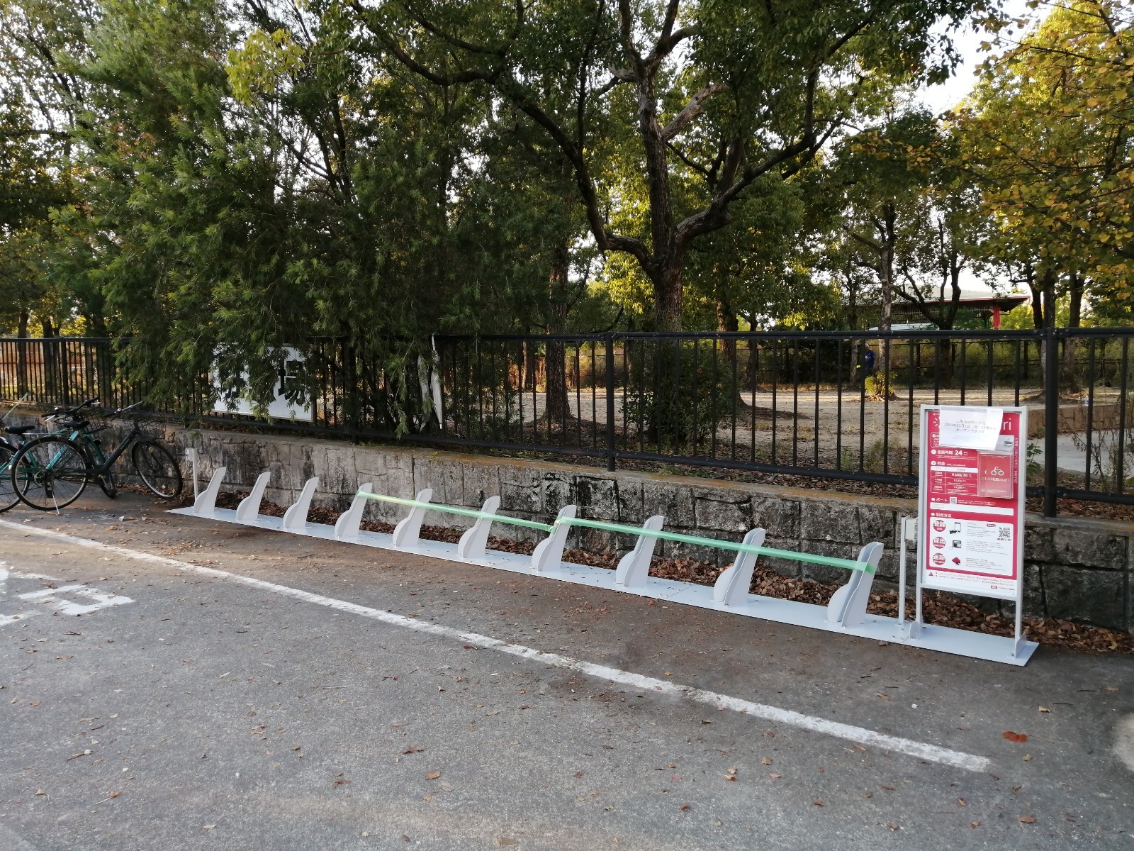 長居公園駐輪場内