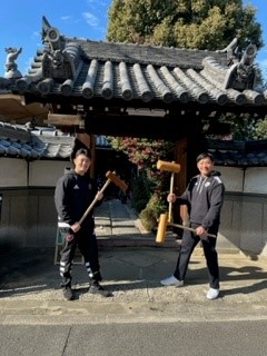 餅つきの様子2枚目