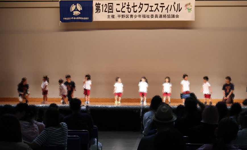 東喜連保育園による発表の様子