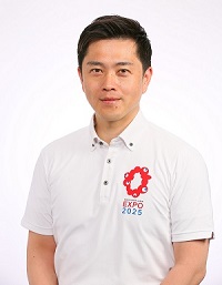 大阪府知事写真
