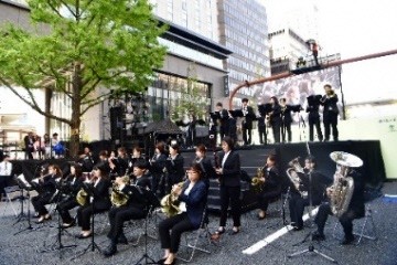 大阪芸術大学ウェルカム演奏＆開幕ファンファーレの写真