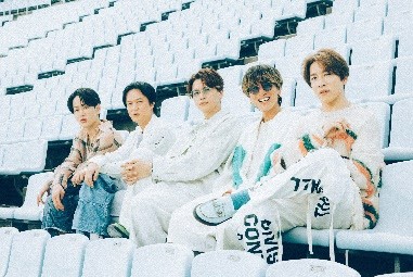 SUPER EIGHTの写真