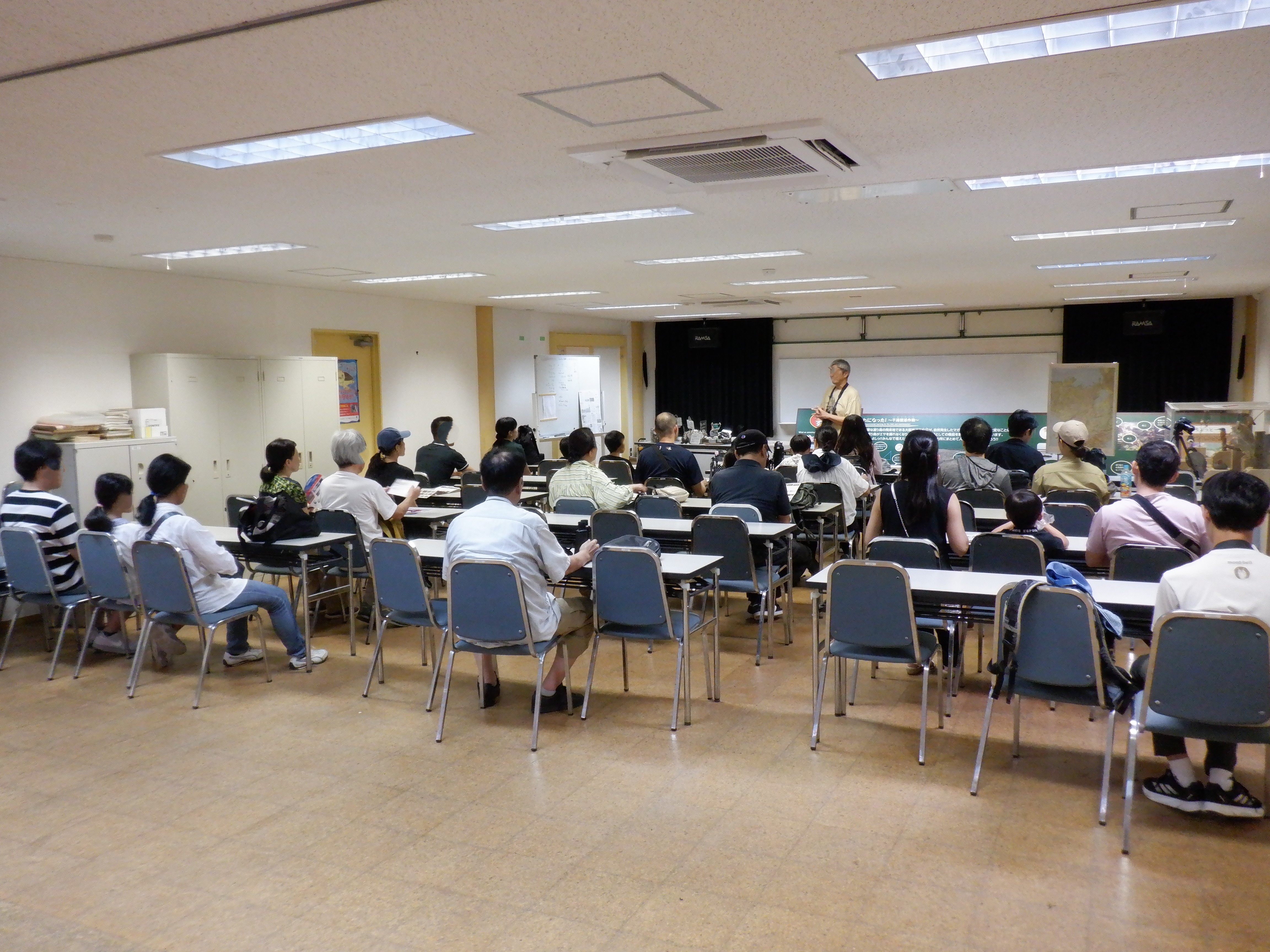 ガイドによる解説