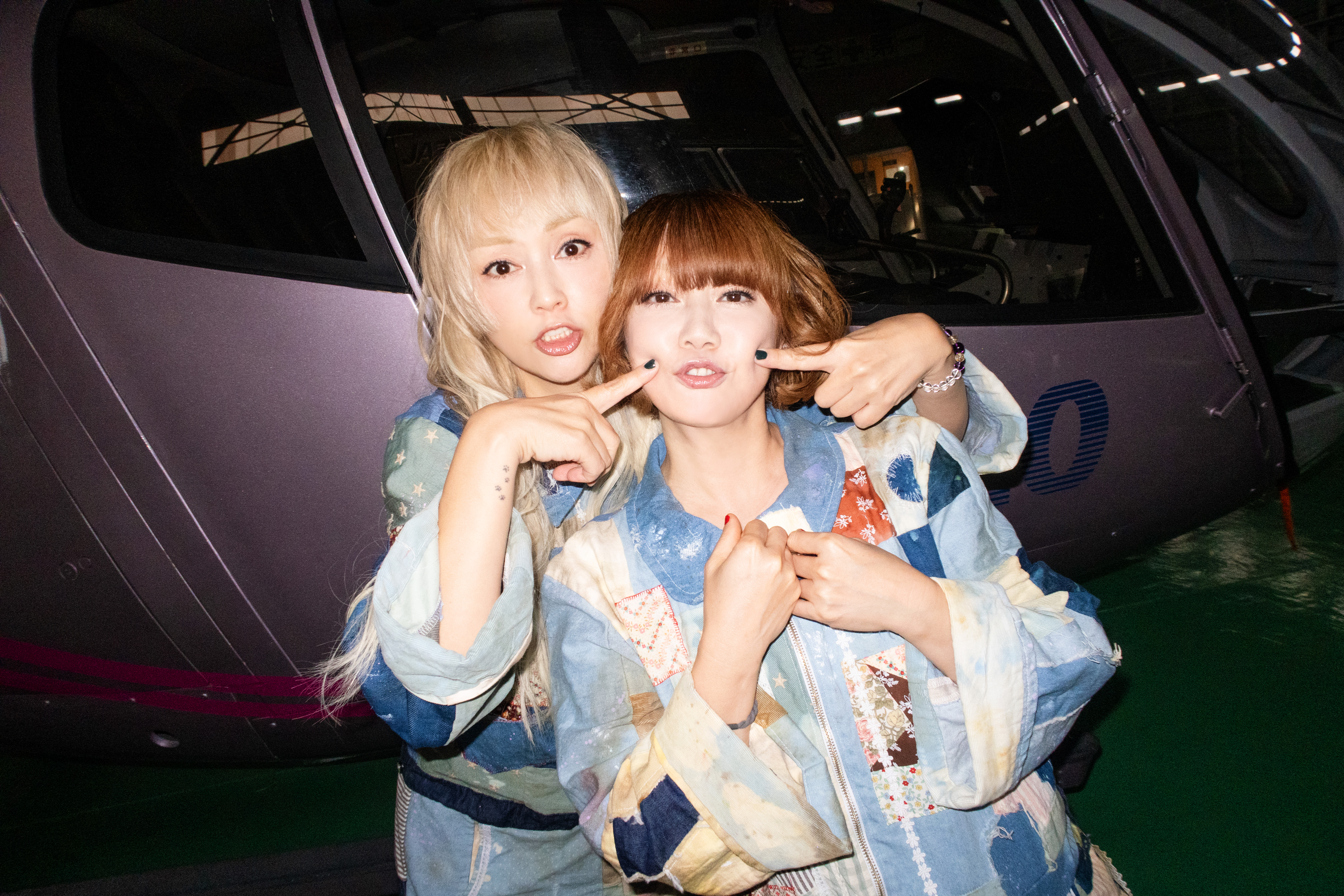 出演アーティストのPUFFY