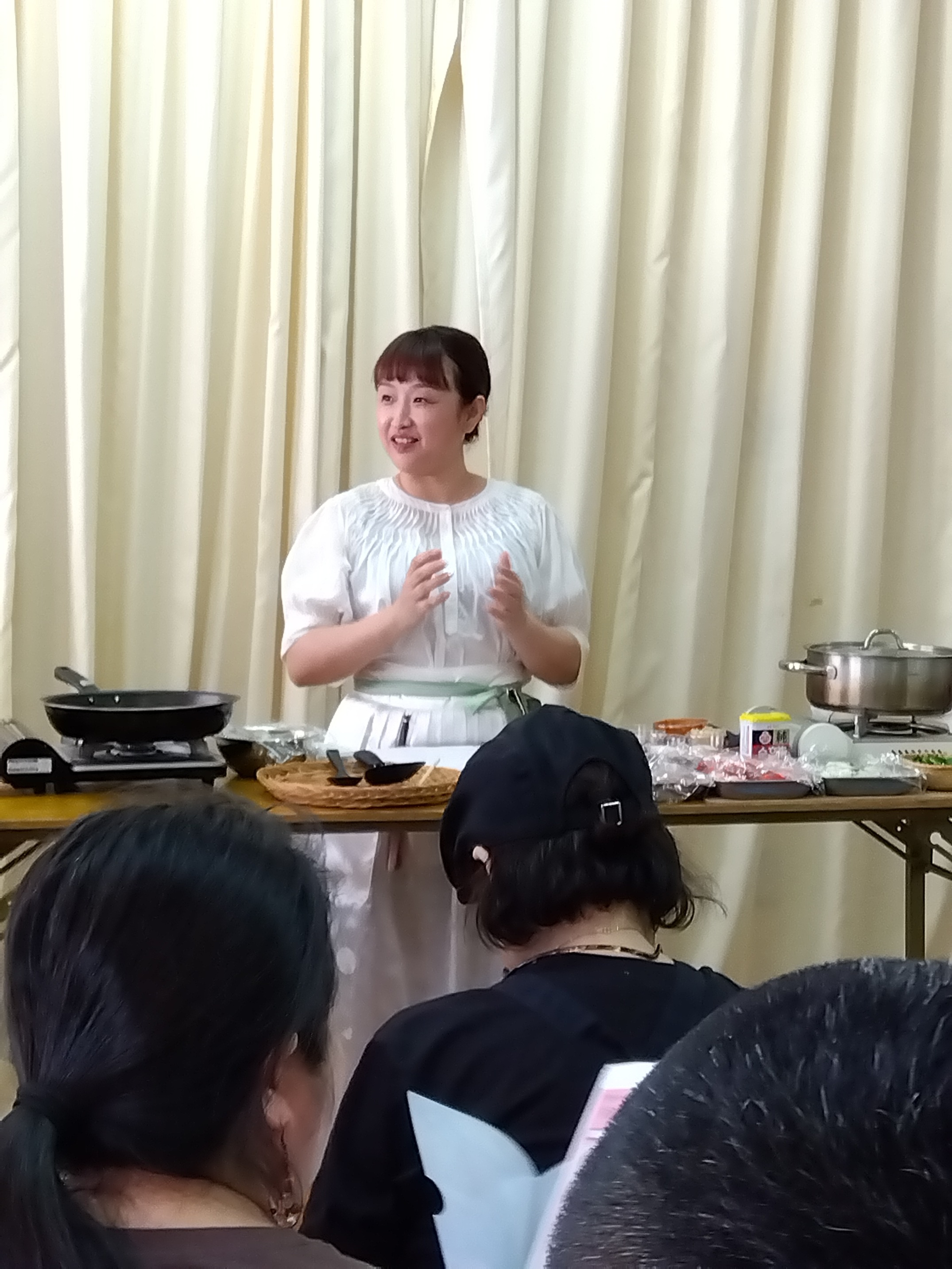 ウソニさん