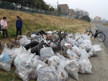 住吉区山之内西公園付近