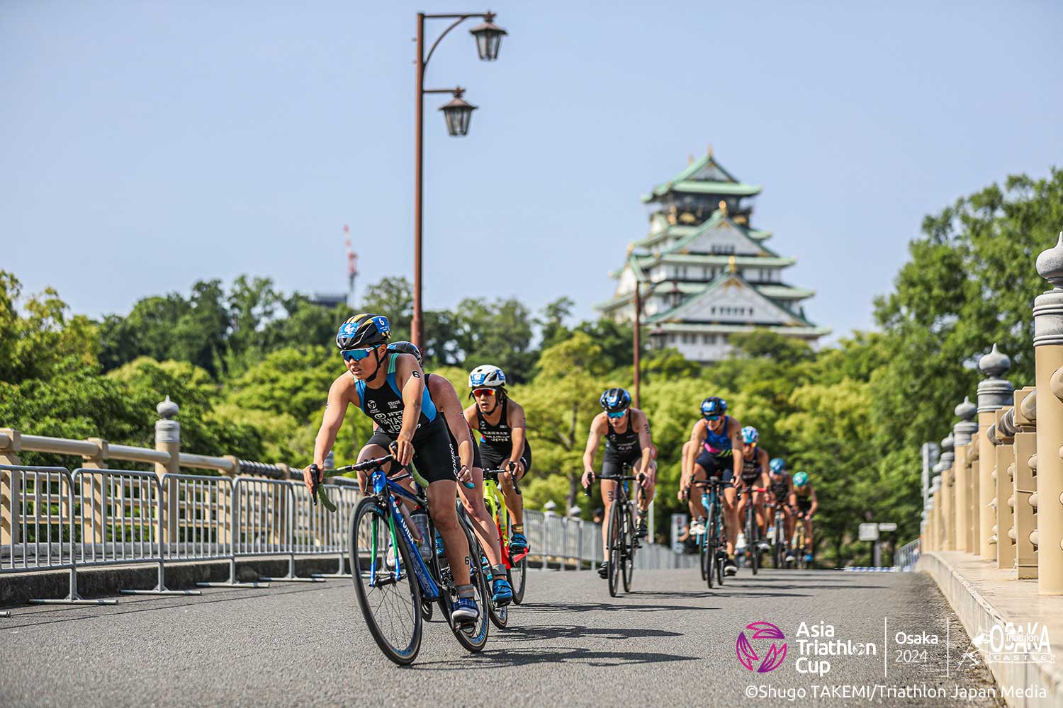 大阪城トライアスロン大会の様子