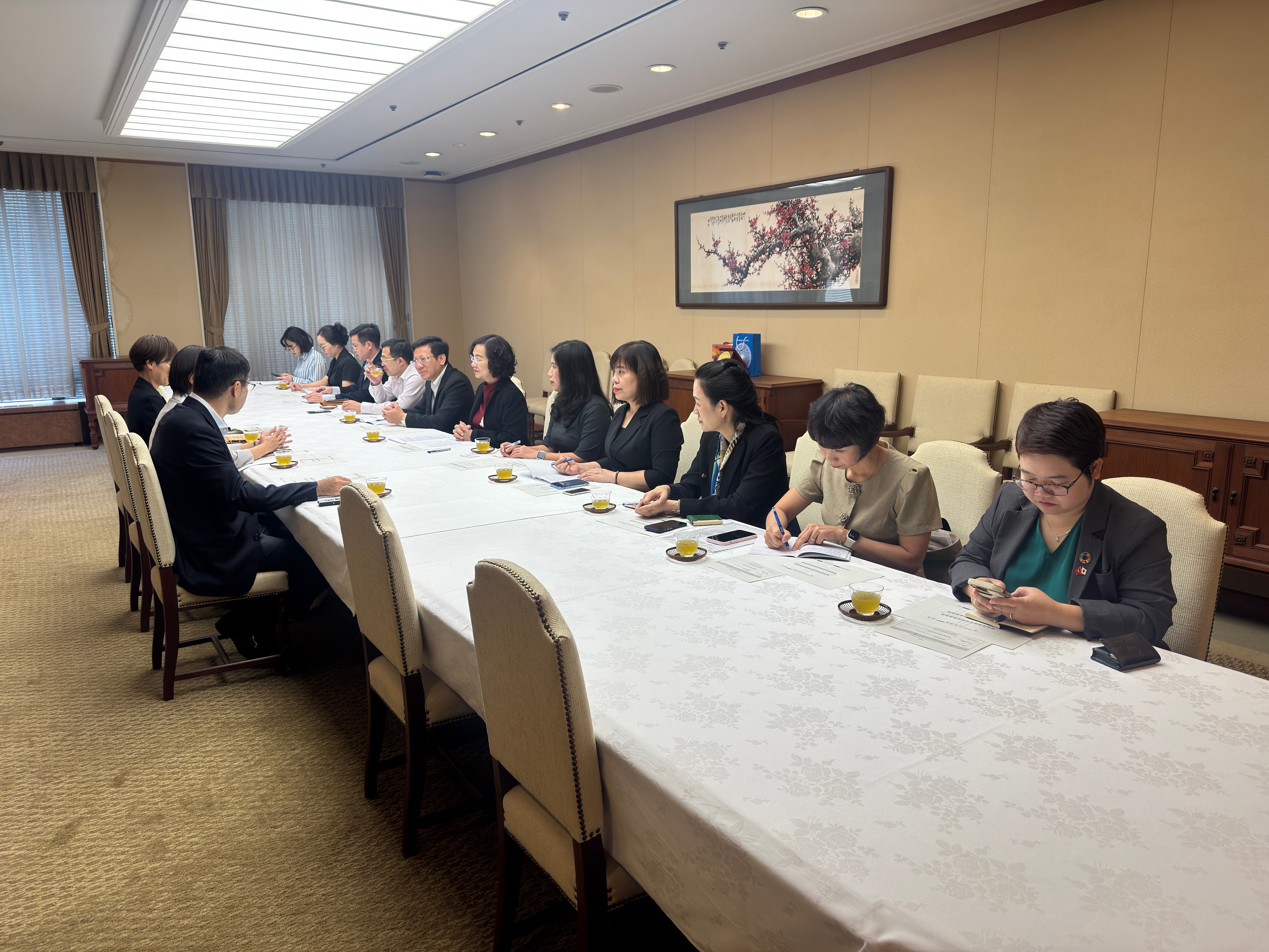 クアンニン省党委員会組織委員長表敬訪問