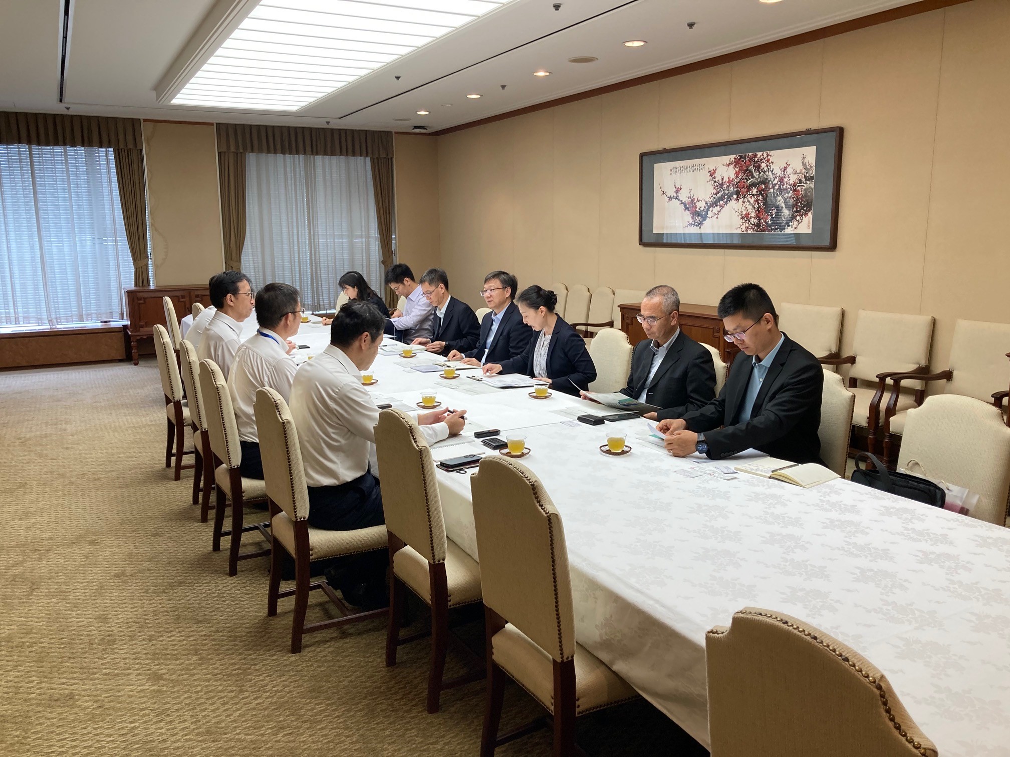 中華人民共和国国務院研究室との意見交換