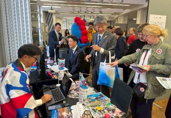 オンライン中継の様子