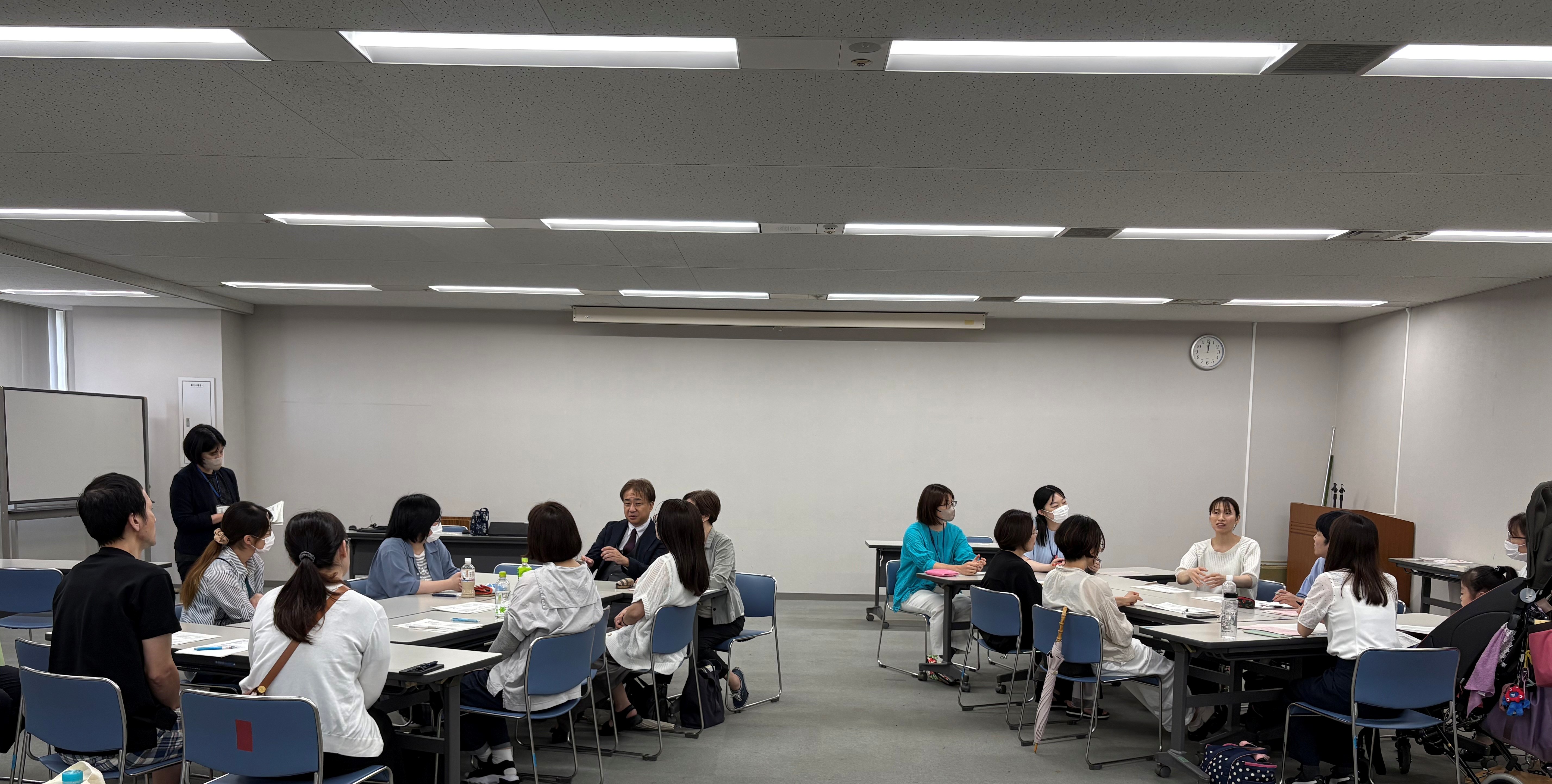 相談会の様子（交流会）