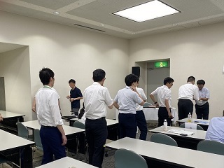 名刺交換会