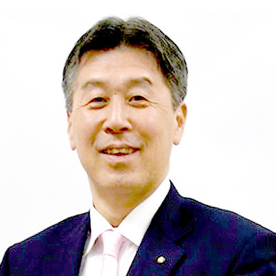 前田区長の写真