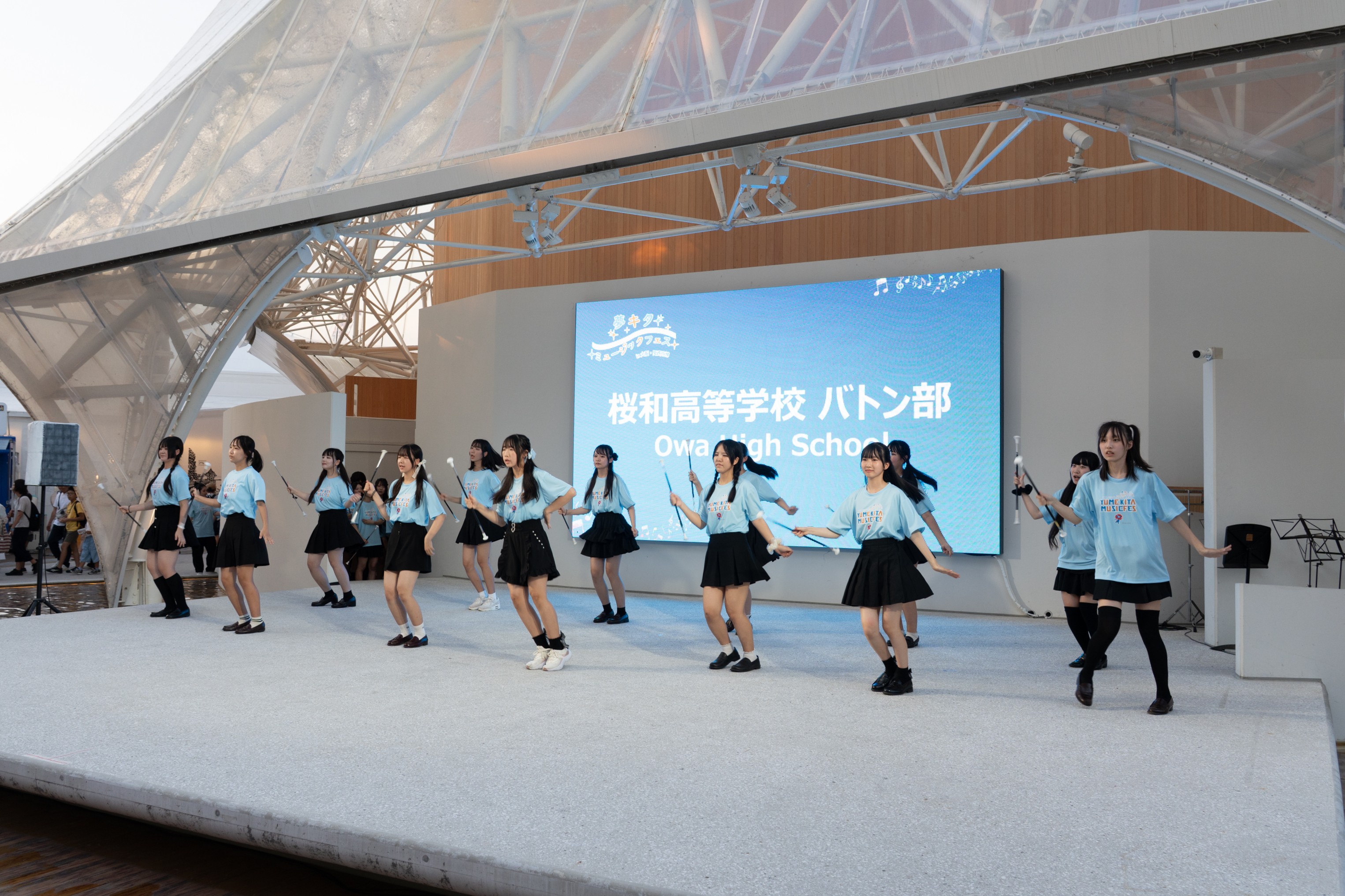 桜和高等学校　バトン部の写真