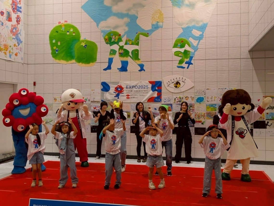 「なかのしまキッズ」のダンス写真