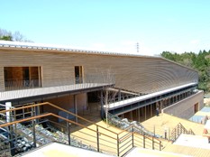 瀬戸愛知県館へ利活用