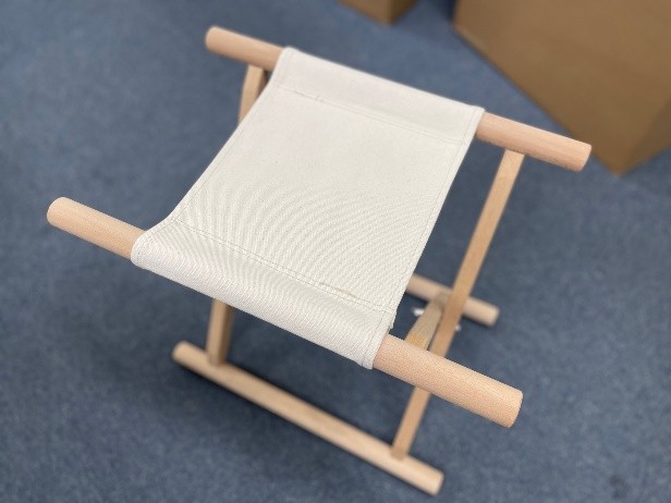 国産木材を使用したいす