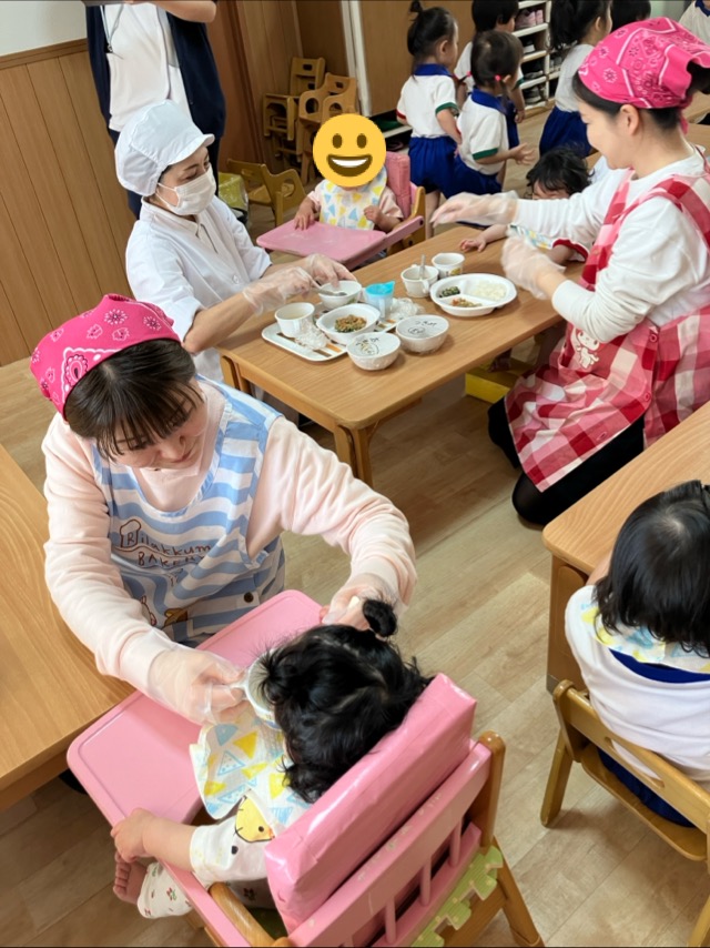 給食の様子