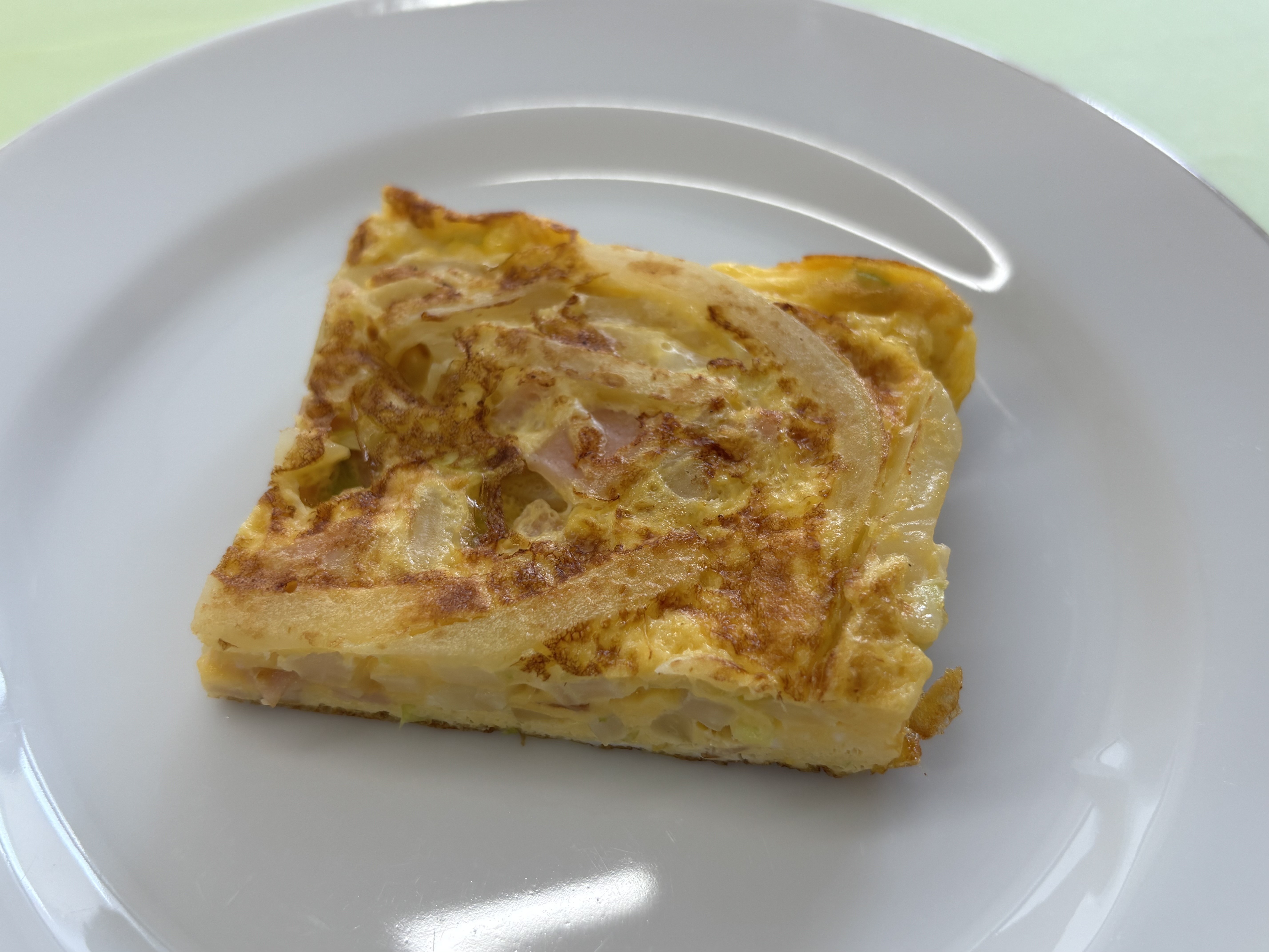 「春野菜のトルティージャ」の写真