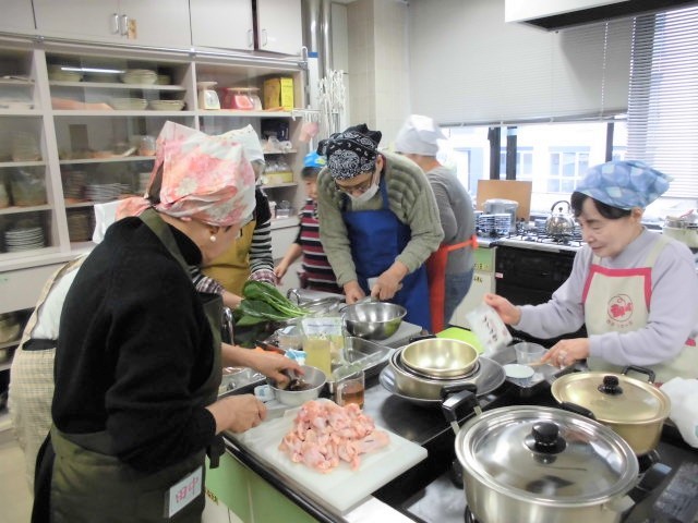 過去の調理実習の様子