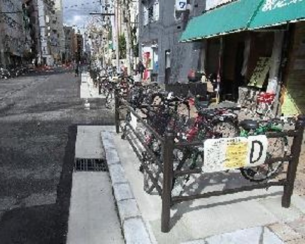 住吉神社前駅自転車置場　