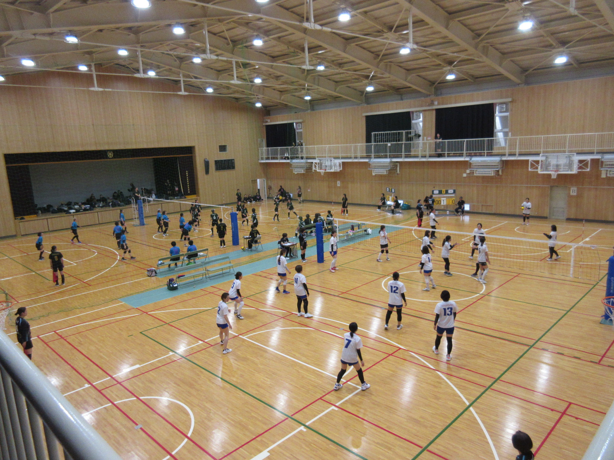 バレーボール大会試合のようす