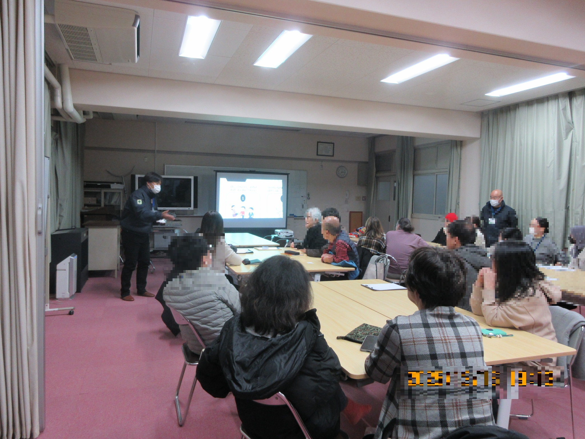 出前講座を実施する様子3