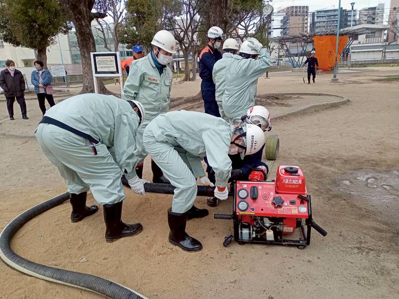 エンジンの始動