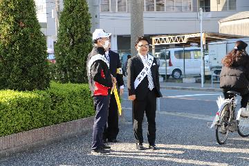 区内一斉街頭啓発指導の様子2