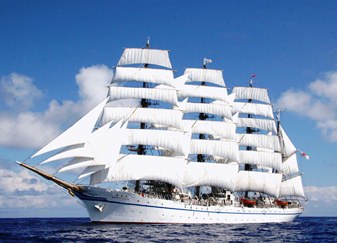 練習帆船「日本丸」の画像