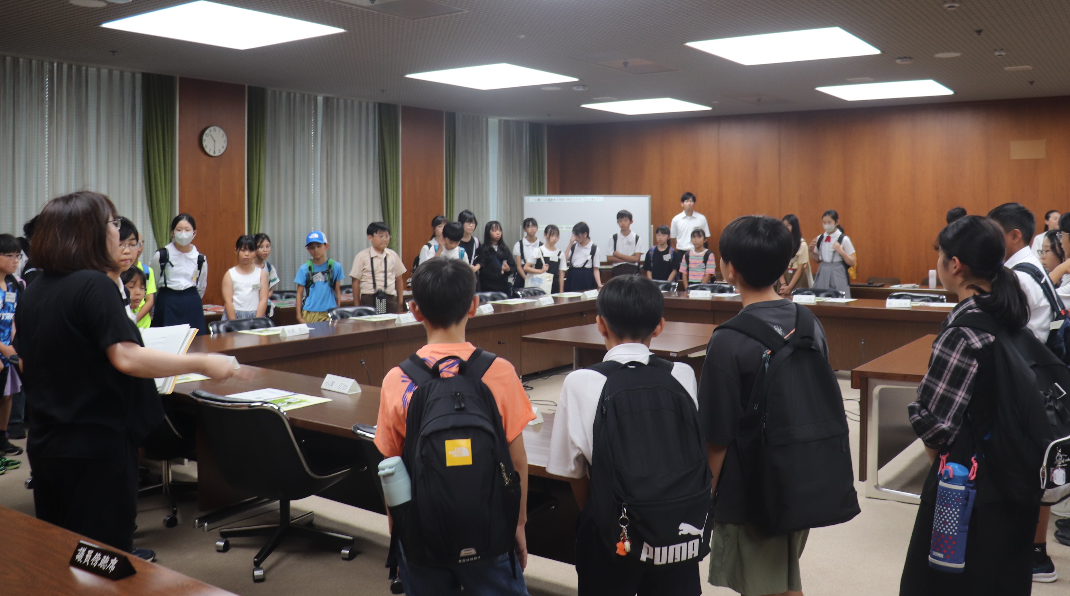 委員会室の見学